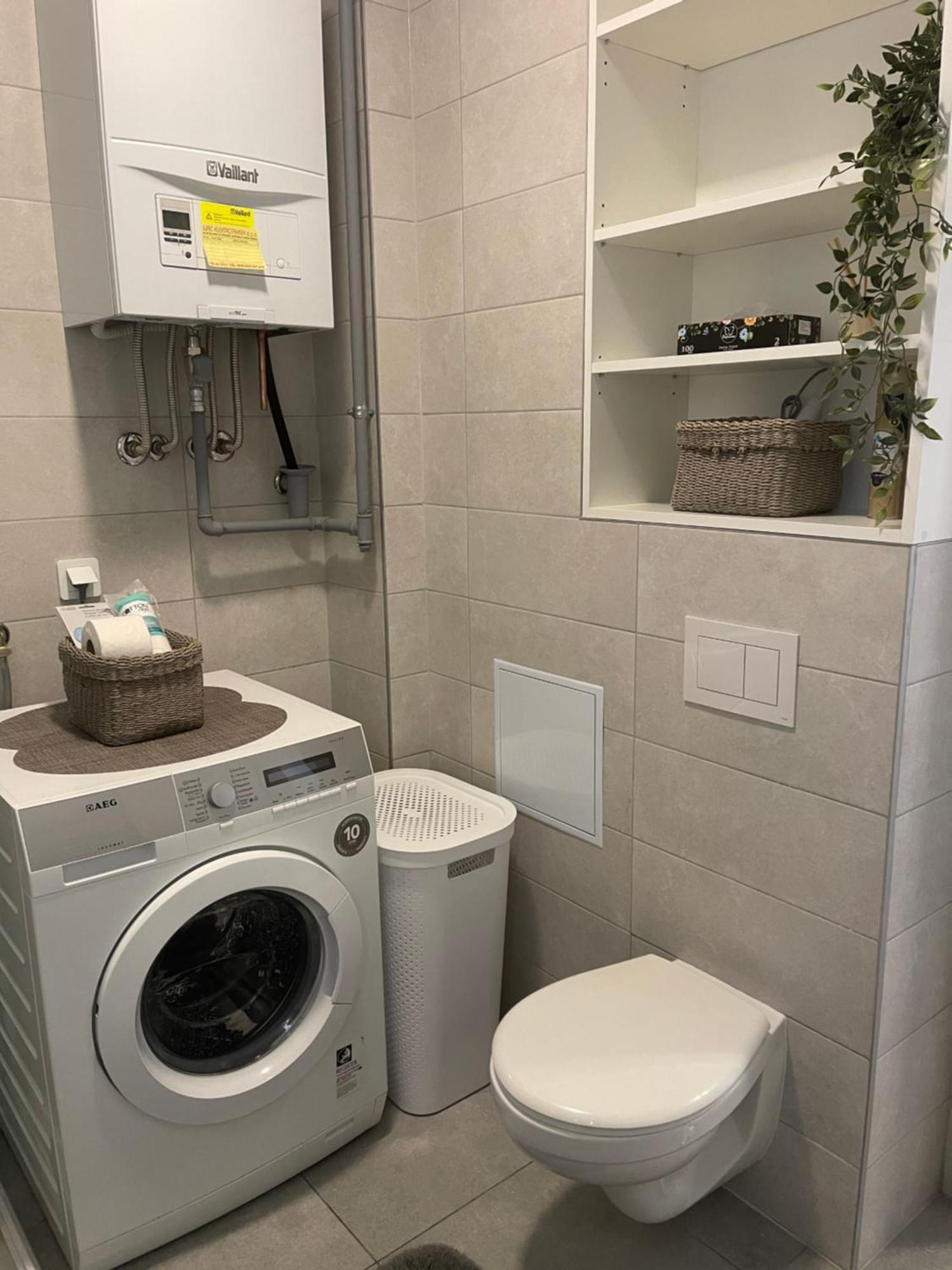 Luna,Central,Self-Check In,Ac,Wi-Fi, Washer,Free Parking Zaprešić Exteriör bild